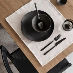 Blomus Lineo Woven Cotton Placemat -Blomus Sales Store blomus lineo woven cotton placemat 1