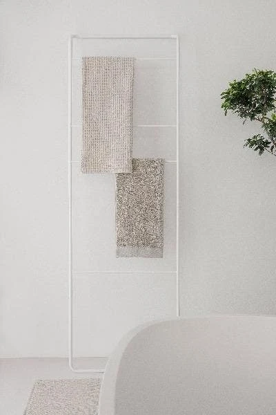 Blomus Modo Towel Ladder 4 Blomus Modo Towel Ladder - Image 4